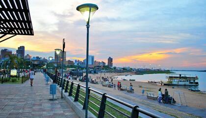 La Costanera